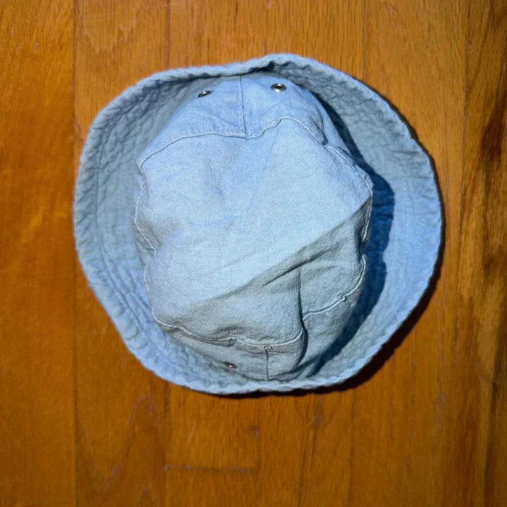 GAP baby bucket
